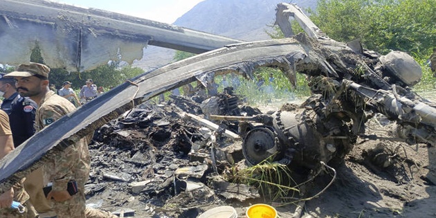 Pakistan’da Helikopter Düştü, 5 Ölü